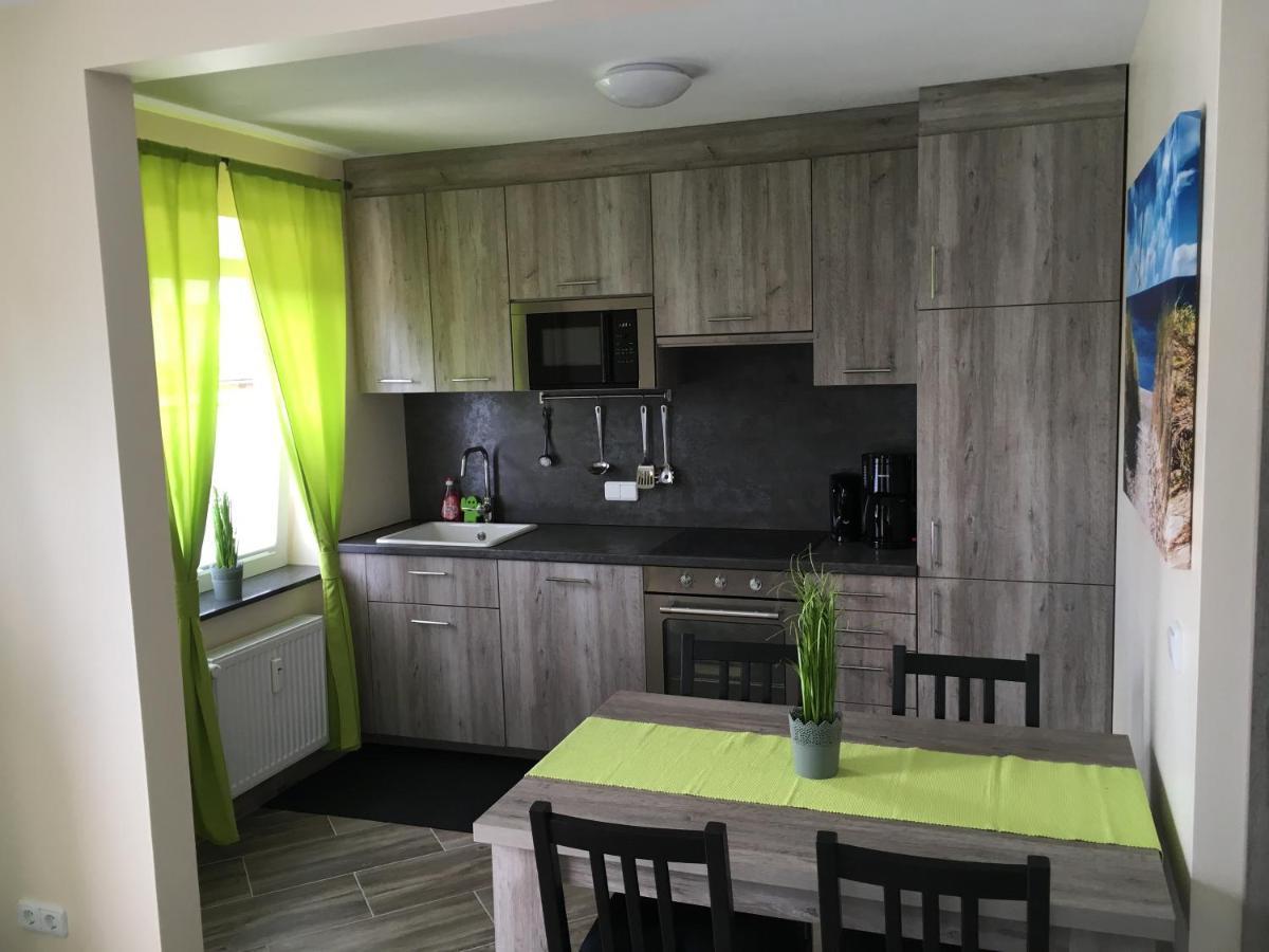 Sonnenseite 2 Apartment Laboe Exterior photo